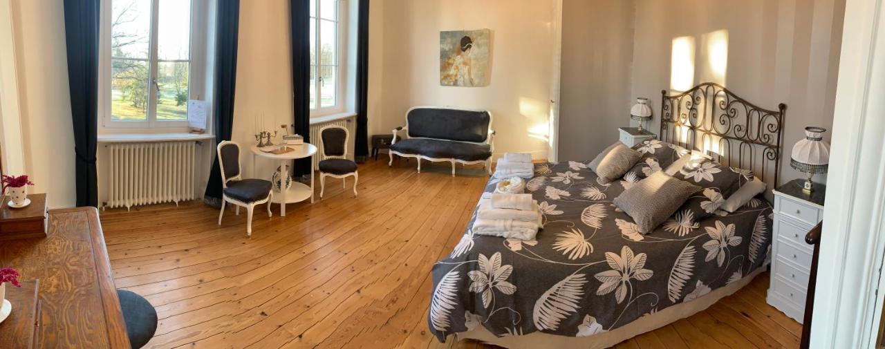 Bed and Breakfast Domaine Berenguer Ouches Exterior foto